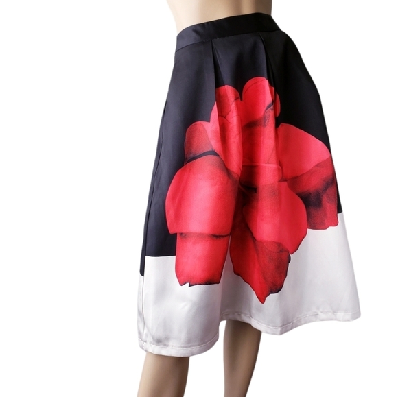 Color Block Floral Red, Black & White Faille Skirt - Picture 5 of 8